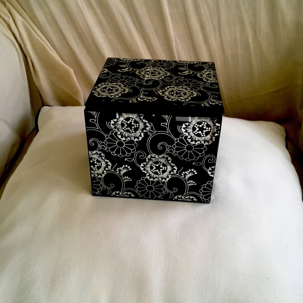 Glass Memoir Box